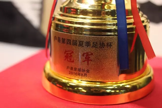 曼联中场丹·戈尔将租借加盟卢顿至本赛季结束